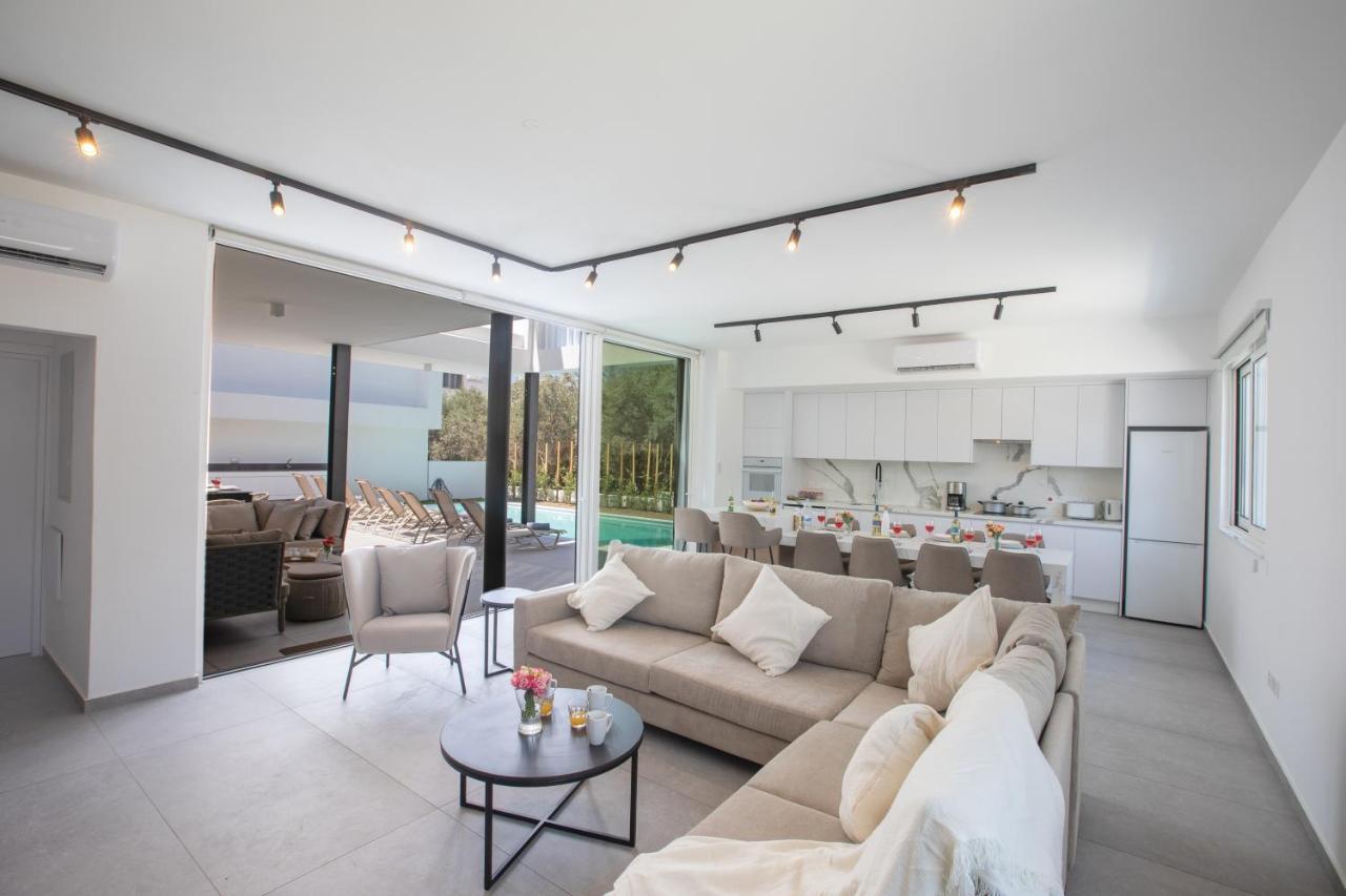 Kube Luxury Villas Ayia Napa Exterior foto