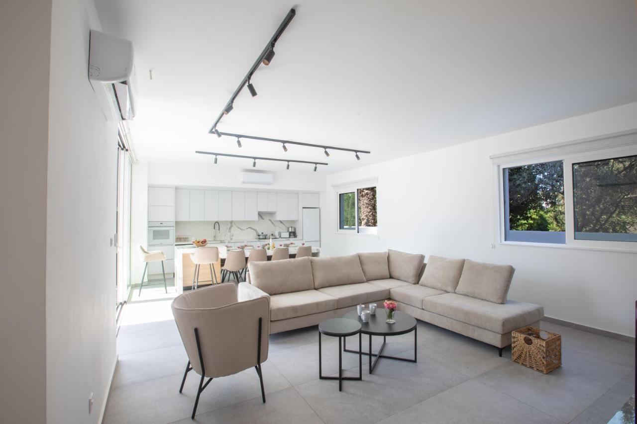 Kube Luxury Villas Ayia Napa Exterior foto