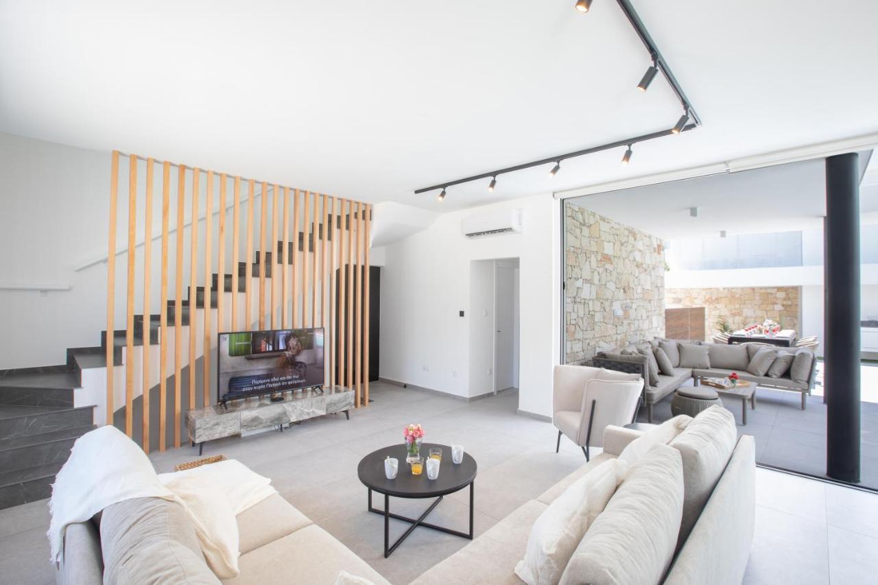 Kube Luxury Villas Ayia Napa Exterior foto