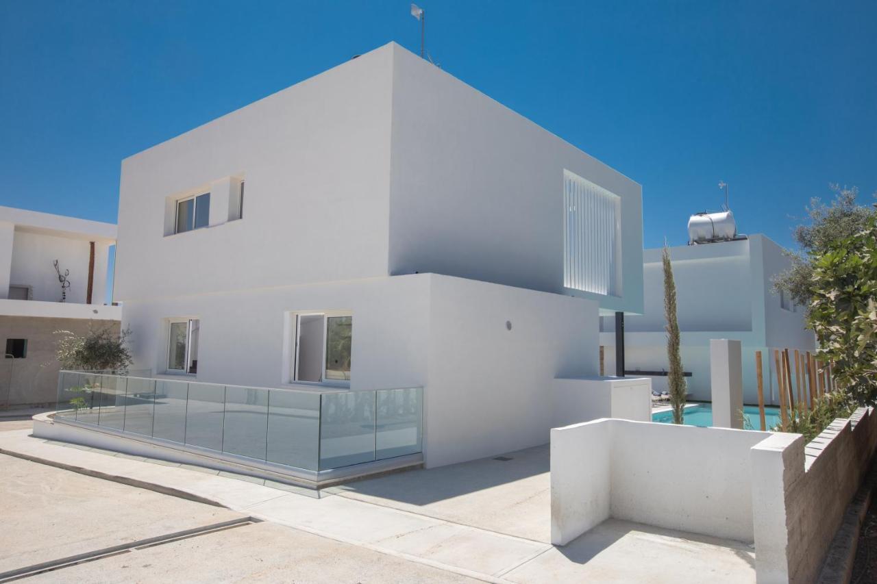 Kube Luxury Villas Ayia Napa Exterior foto